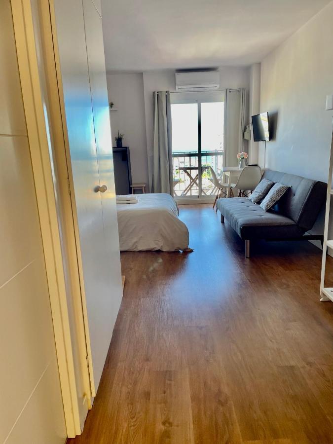 Luxury Suites Minerva Beach Benalmádena Exterior photo